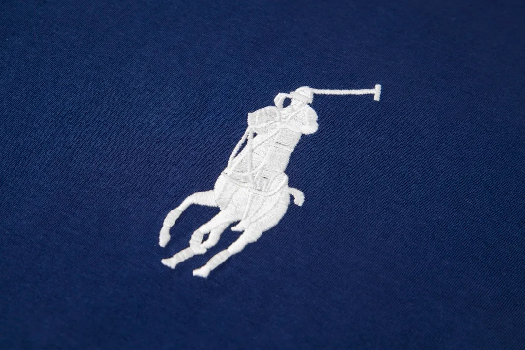 P130 model number Y780 Polo Ralph Lauren/Ralph Lauren basic Malaysian embroidery logo Big Pony Polo shirt T-shirt short sleeves black navy gray white original fabric 100% pure cotton, imported embroidery logo on the chest, "3" patch logo on the cuffs, custom threaded collar, Malaysian embroidery, the highest version, suitable for business and leisure daily use! Distinguished currency version, full set of original three-label accessories!   Size:S-XL